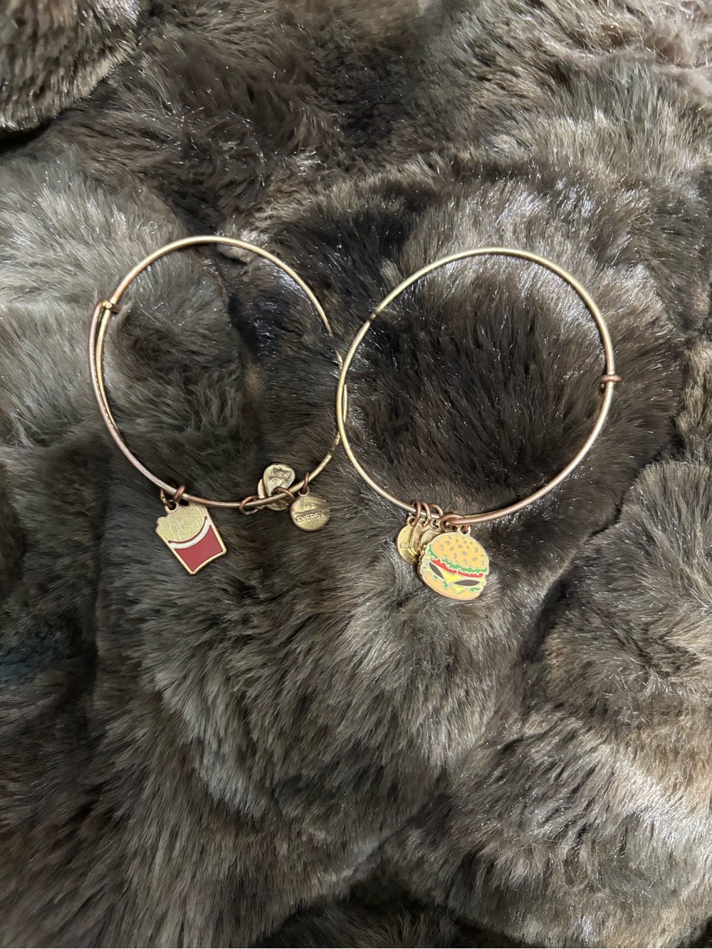 Gold-Tone Fast Food Charm Bangle Bracelet Set - Women Jewelry